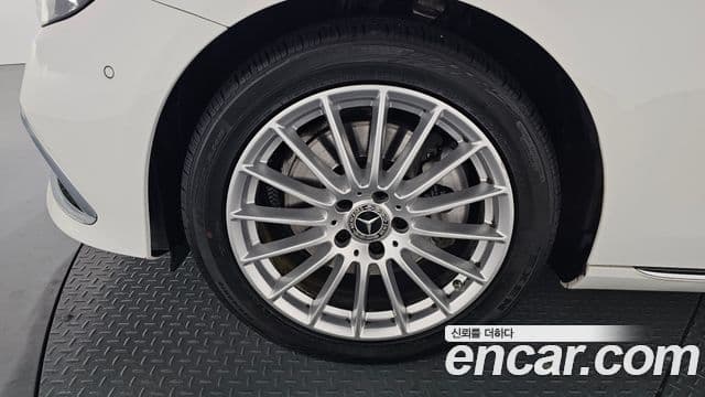 Mercedes-Benz E-класс W213 Exclusive, 2021 все фото