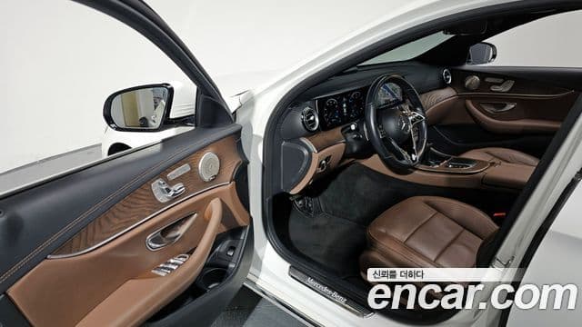 Mercedes-Benz E-класс W213 Exclusive, 2021 11