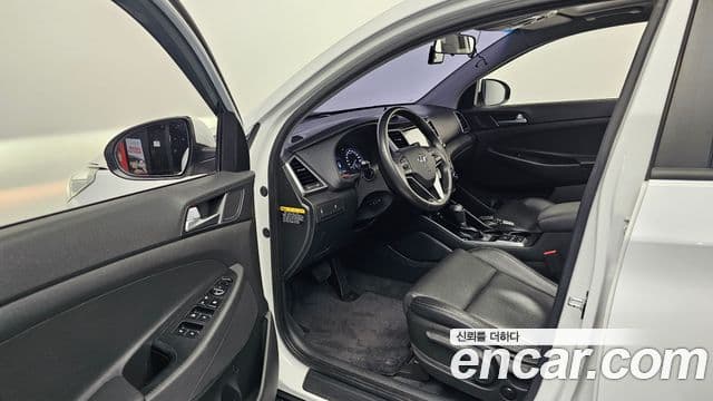 Hyundai All New Tucson Modern, 2016 10