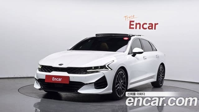 Kia K5 3세대 Signature, 2021 1