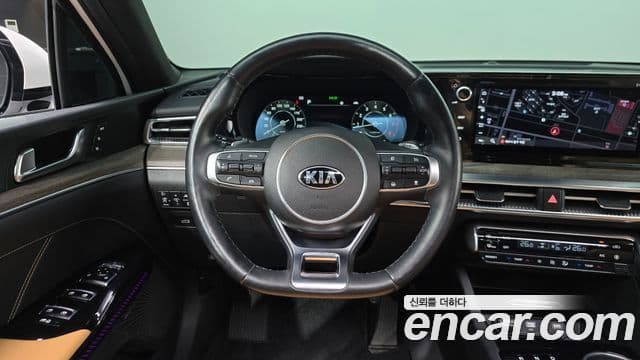 Kia K5 3세대 Signature, 2021 14