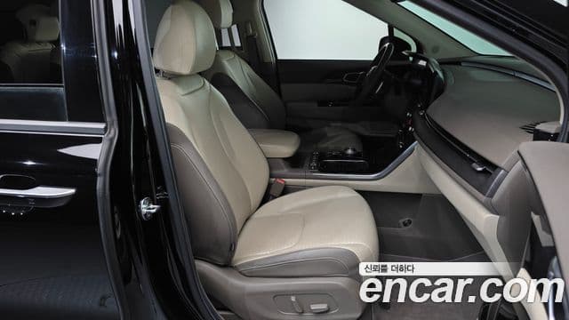 Kia Carnival 4세대 Signature, 2021 11