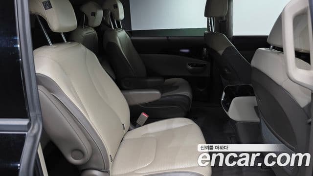 Kia Carnival 4세대 Signature, 2021 12