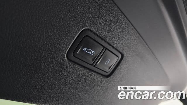 Genesis GV80 купе, 2024 20