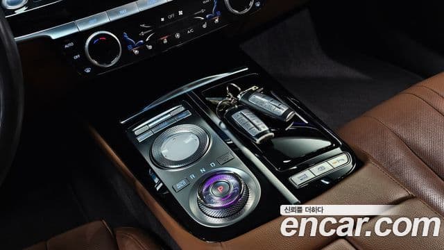 Genesis G80 (RG3) бензин 2.5 турбо AWD, 2021 9