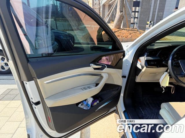 Audi e-Tron 55 Quattro Sportback, 2022 2