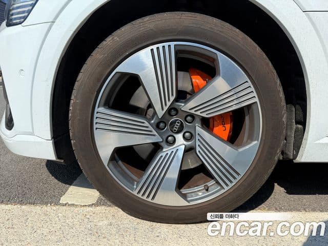 Audi e-Tron 55 Quattro Sportback, 2022 12