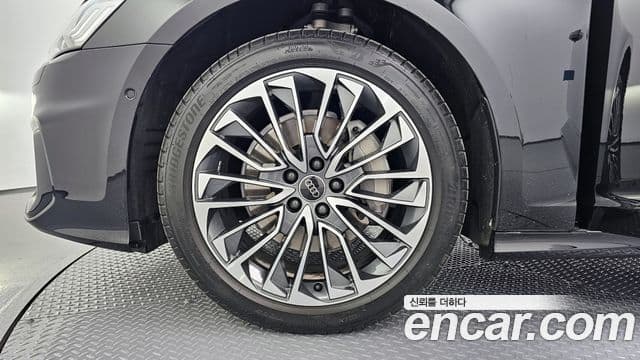 Audi A6 (C8) Premium, 2025 все фото