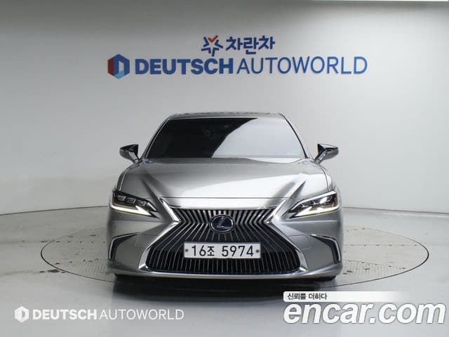 Lexus ES300h 7세대 Executive, 2019 3