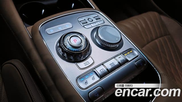 Genesis G90 (RS4) бензин 3.5 турбо AWD, 2023 9