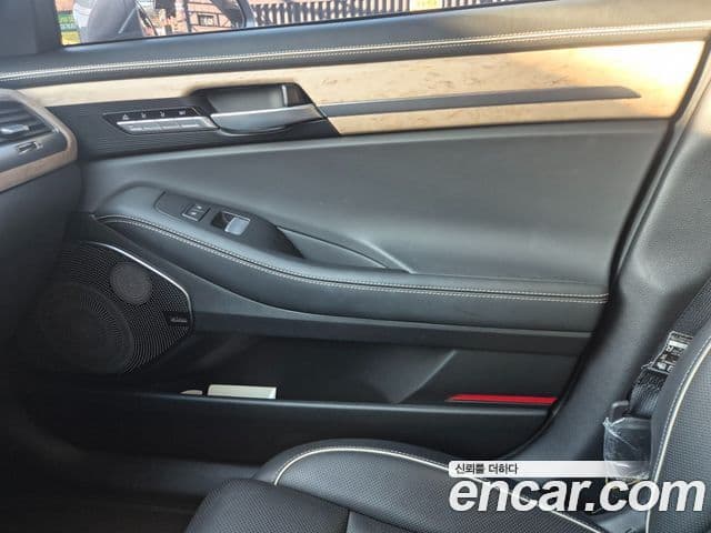 Genesis G90 Prestige, 2019 13