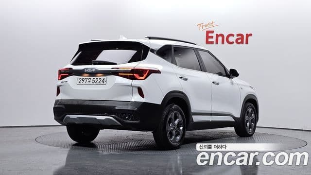 Kia Seltos Trendy, 2023 2