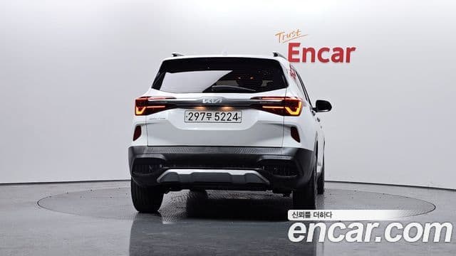 Kia Seltos Trendy, 2023 4