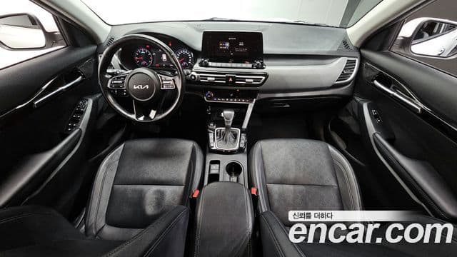 Kia Seltos Trendy, 2023 7