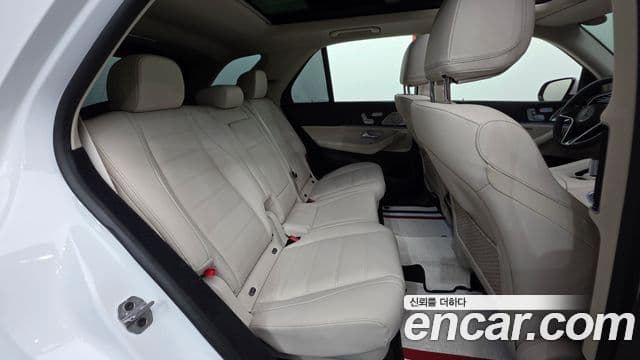 Mercedes-Benz GLE-класс W167 GLE450 4MATIC, 2025 19
