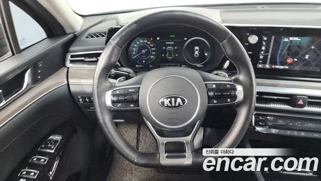 Kia K5 3세대 Signature, 2020 13
