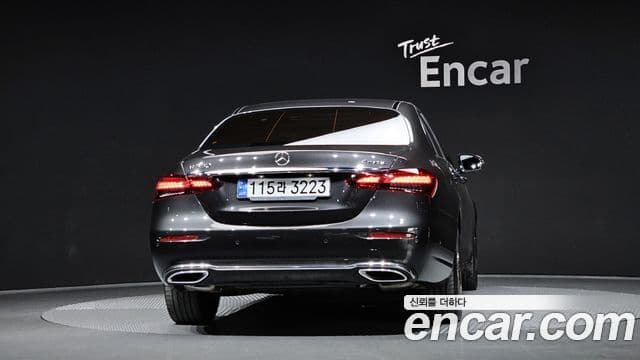 Mercedes-Benz E-класс W213 Avantgarde, 2022 4