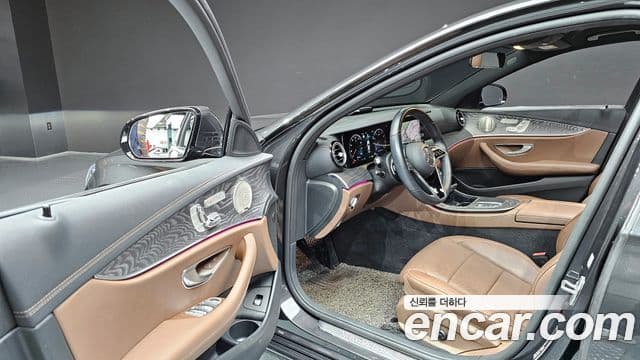 Mercedes-Benz E-класс W213 Avantgarde, 2022 11