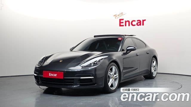 Porsche Panamera (971), 2018 1