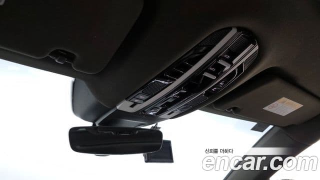 Porsche Panamera (971), 2018 17