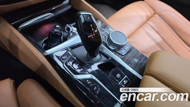 BMW 5시리즈 (G30) 520i M Sport, 2021 9