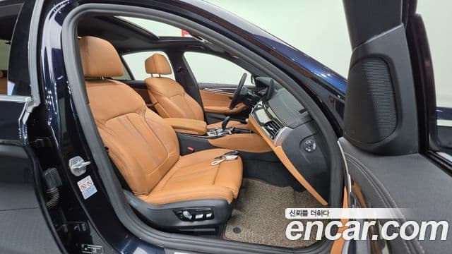 BMW 5시리즈 (G30) 520i M Sport, 2021 10