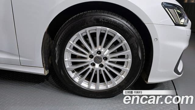 Audi A6 (C8), 2020 все фото