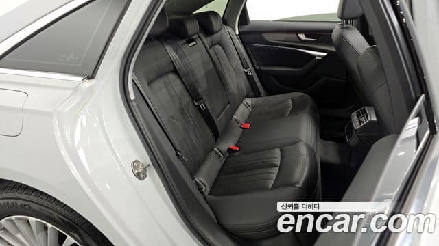 Audi A6 (C8), 2020 12