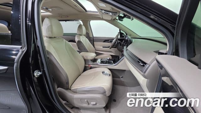 Kia Carnival 4세대 Signature, 2021 10