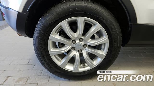 Land Rover Range Rover Evoque 2.0 TD4 SE, 2017 все фото
