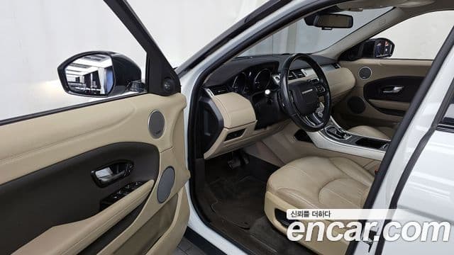 Land Rover Range Rover Evoque 2.0 TD4 SE, 2017 10