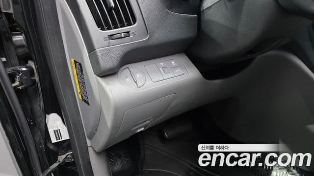 Hyundai Grand Starex Smart, 2018 17