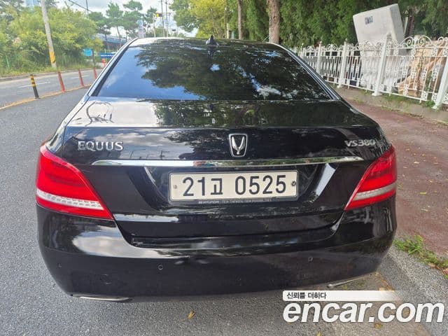 Hyundai Equus(новый кузов / новое поколение) Modern, 2013 3