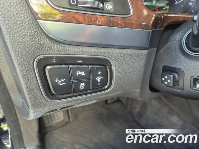 Hyundai Equus(новый кузов / новое поколение) Modern, 2013 14