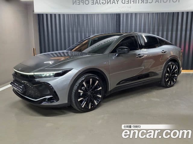 Toyota 크라운 кроссовер 2.4 4WD Dual Boost гибрид, 2026 1