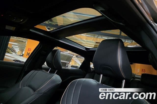 Toyota 크라운 кроссовер 2.4 4WD Dual Boost гибрид, 2026 11