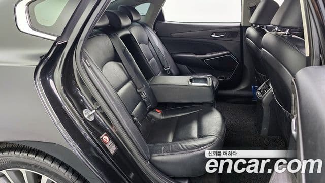 Kia All New K7 3.0 LPI Luxury (арендный автомобиль), 2017 12