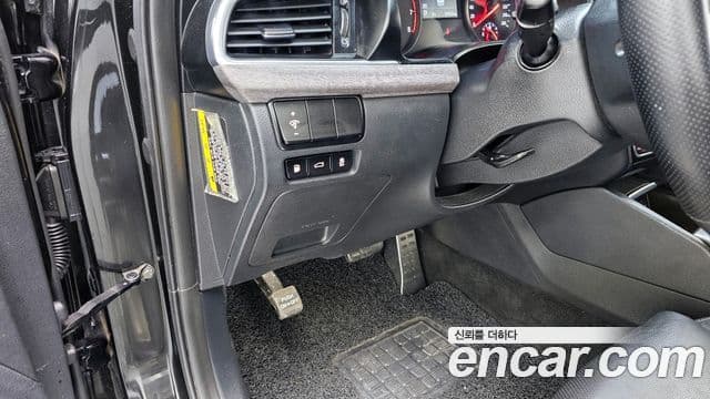 Kia All New K7 3.0 LPI Luxury (арендный автомобиль), 2017 14