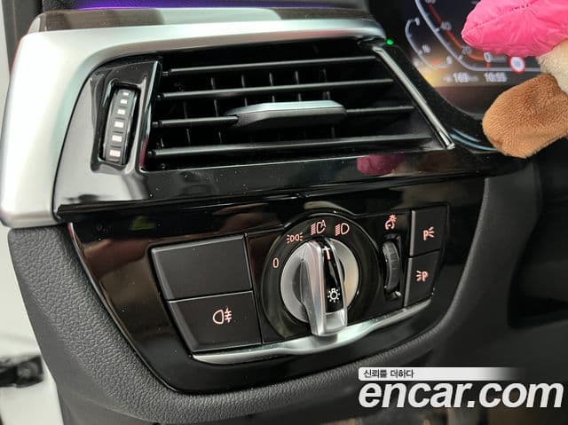 BMW 5시리즈 (G30) Luxury, 2023 16