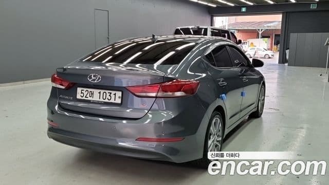 Hyundai Avante AD 1.6 GDI Value Plus, 2017 3