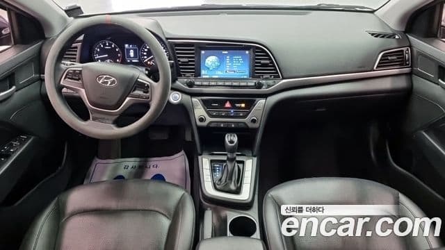 Hyundai Avante AD 1.6 GDI Value Plus, 2017 6