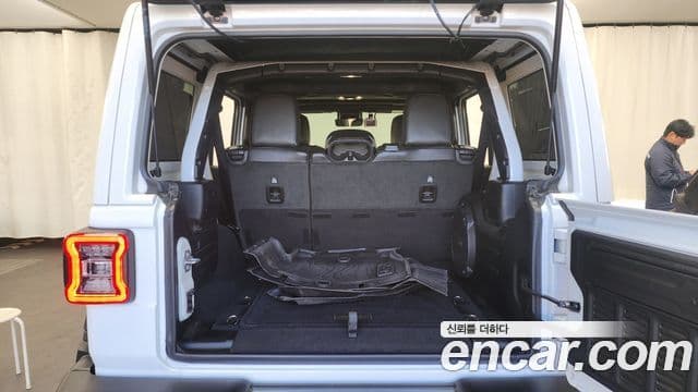 Jeep Wrangler (JL) 2.0 Rubicon Power top 4도어, 2022 20