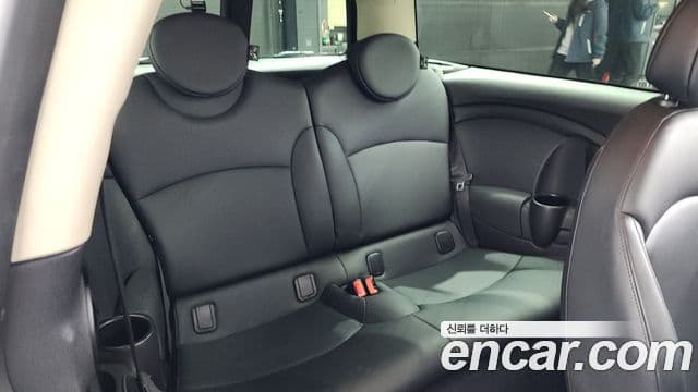 Mini Cooper 클럽맨 1세대, 2014 12