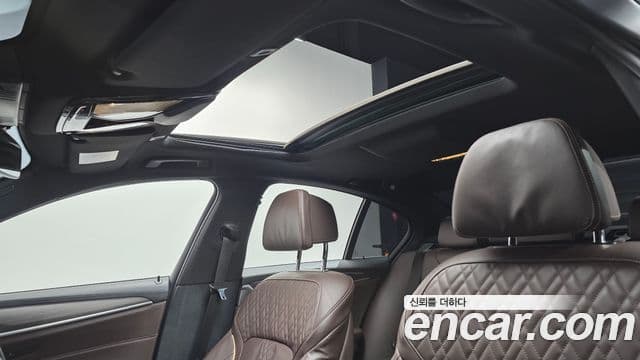 BMW 5시리즈 (G30) 520i M Sport, 2020 19