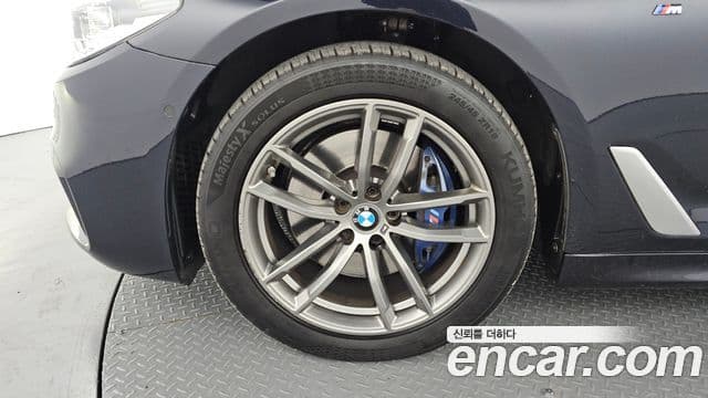 BMW 5시리즈 (G30) 530i xDrive M Sport, 2018 все фото