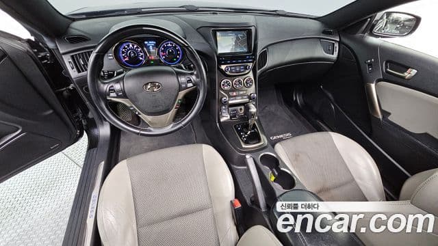 Hyundai The / новый New Genesis купе 2.0 экспортная версия, 2013 7