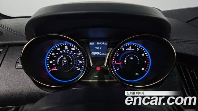 Hyundai The / новый New Genesis купе 2.0 экспортная версия, 2013 8