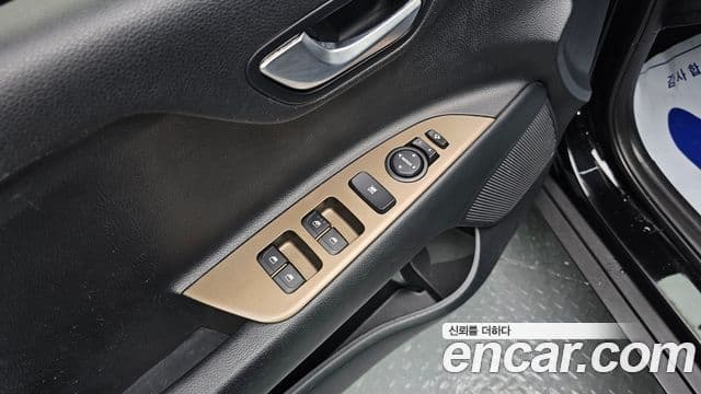 Kia Stonic Prestige, 2018 13