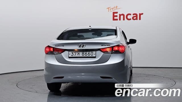 Hyundai Avante MD Luxury, 2012 4