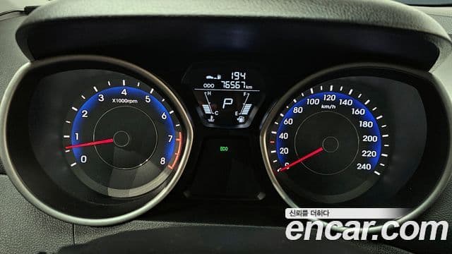 Hyundai Avante MD Luxury, 2012 8